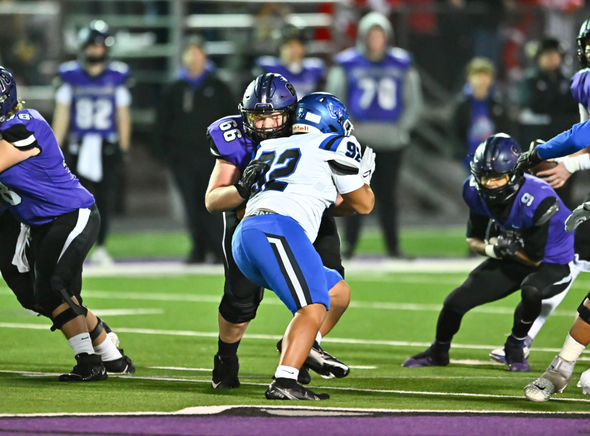 231124_00121_fb_6a_semi